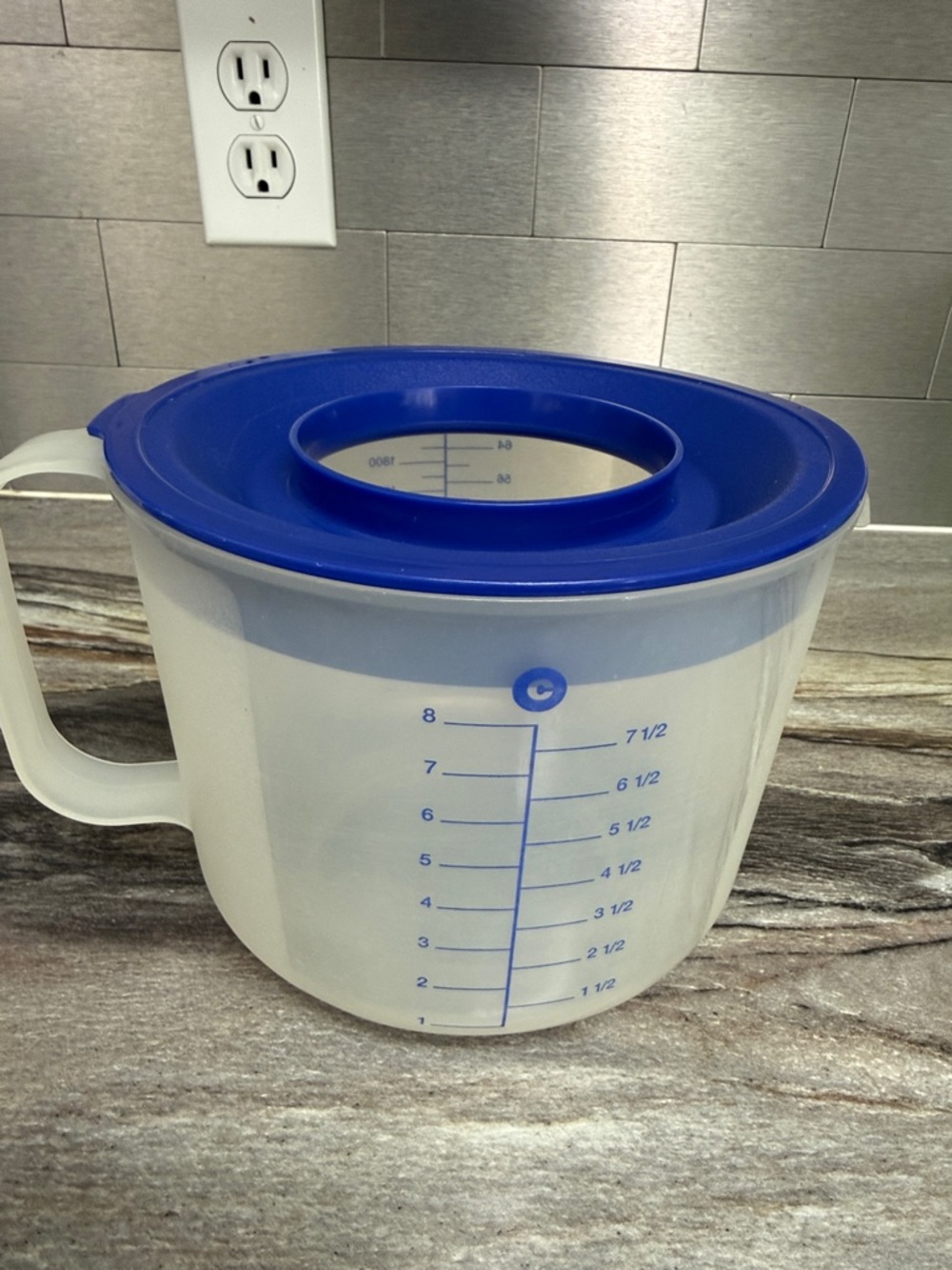 Tupperware Mix n Store